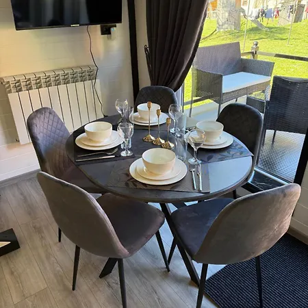 Rusnak Family A-frame Apartment Synevyrsʼka Polyana